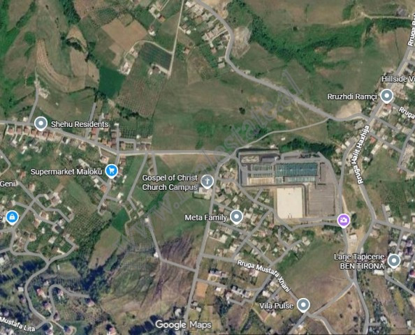 Land for sale in Paskuqan area in Tirana.
It offers a surface area of 5200 m2 and has agricultural 